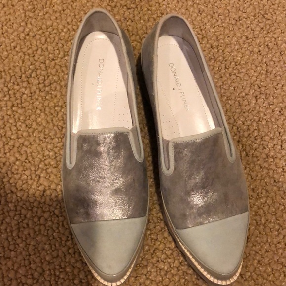 Donald Pliner Shoes Never Worn - Picture 3 of 3